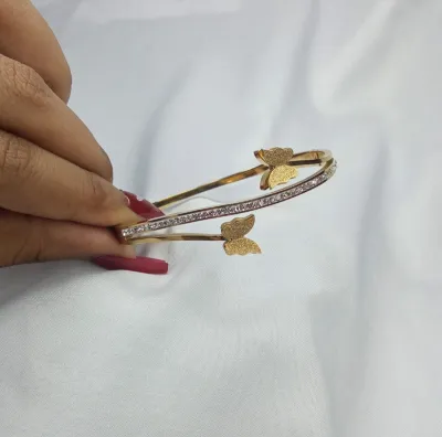 Luxury Butterfly Charm Golden Bracelet